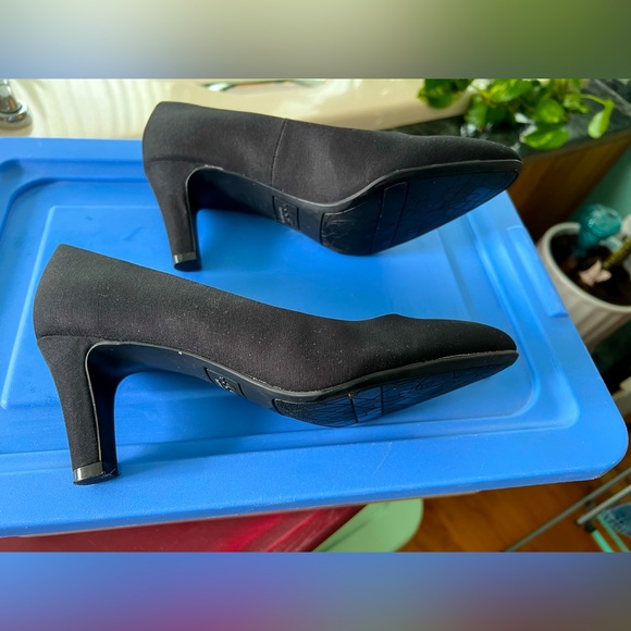 Abella Black Fabric Heels - Picture 4 of 6